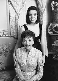 Born march 12, 1946) is an american actress, singer and dancer. Judy Garland And Daughter Liza Minnelli Photographed In London 1964 Oldschoolcool