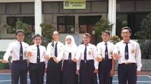 Bagi semua alumni.ayooo bikin forum rekk. Smpn 56 Surabaya Menolak Berita Hoax Dan Mendukung Polri Youtube