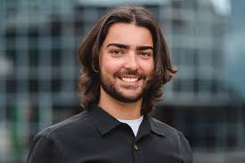 Experiential learning opportunities for political science and international  relations students