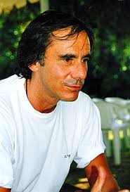 In 1983, the talented composer published a book of poetry and lyrics called grande sogno (the great dream). Roberto Vecchioni Wikipedia