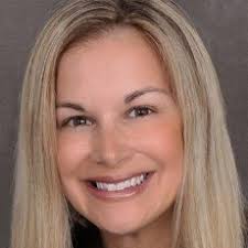 Natasha Pizzarello, Loan Officer