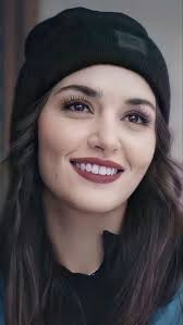 dora aburto (tukuwana12)