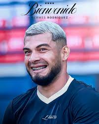 Agudelo y Yaraure se visten de Marineros ⚓️🛳️⚽️ Los juveniles cumaneses Ernesto  Agudelo y Wilnelvis Yaraure fueron seleccionados por el Director Técnico  Rafael Urbano para defender los colores de @marinerosfsoficial en el