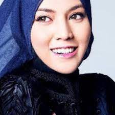 Dari segi vokal, rentak muzik, lirik lagu, suara shila amzah. Shila Amzah Tiada Dirimu Lyrics Genius Lyrics