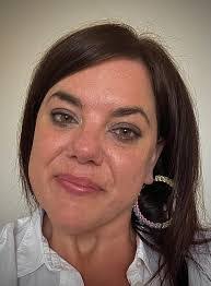 Claire Reeves's Instagram, Twitter & Facebook