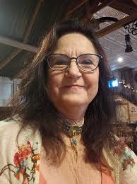 Helen DeVries Travel (@helendevriestravel) • Instagram photos and videos