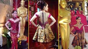 Cinta Laura Gaun Kebaya Modern Gaun Kebaya