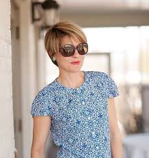 Fine hair spokespeople, otherwise known as celebs like dakota johnson, halle berry, kerry washington, and cameron diaz, have been reigning champs against the battle of flat hair for years. 15 New Short Haircuts For Older Women With Fine Hair Wass Sell