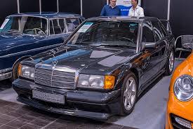 They average 20.6 combined miles per gallon, with the latest 1993 190e 2.3 below average at 20 combined mpg. Mercedes Benz W201 Wiki Thereaderwiki