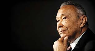 Robert Maust's Instagram, Twitter & Facebook