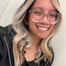 My favorite cosplays over the years :) It's so fun to see the evolution I  wish I was as passionate about it as I used to be, but I've run out of