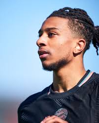 Starker Auswärtssieg 🆚 den BVB! 💥 Ab 18 Uhr gibt's das Spiel in Dortmund  in voller Länge! 👉 https://fc.bayern/FCBayernTVlive_