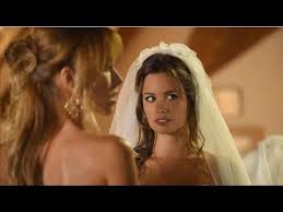 Caro et xavier s'apprêtent à se marier, mais c'était sans compter sur le retour en france de nathalie, la maman de dimitri et anouchka, pour leur plus grand bonheur. Clem Saison 5 Episode 5 Ca Y Est Je Marie Ma Fille Photos Youtube