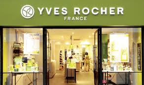 Yves rocher es el creador de la cosmética vegetal, basada en décadas de experiencia y un profundo conocimiento de la naturaleza y las plantas. Les Magasins Et Instituts De Beaute Yves Rocher Pres De Chez Vous