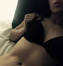 Escorts Whittier, CA - Pulaagu