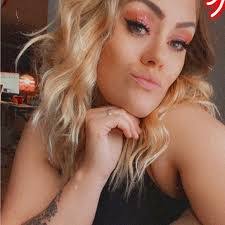 Chelsea Gooch's Instagram, Twitter & Facebook