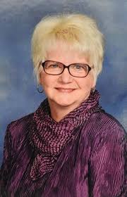 Simmons retires after 50 years of styling hair