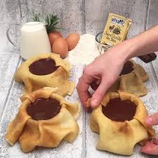 Recette L Aumoniere De La Chandeleur Sur Chefclub Original Recette Recette Fondue Chocolat Recette Idee Recette Dessert