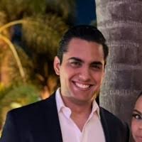 90+ perfiles de «Alberto Carvajal»