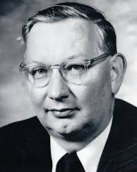 Henry Friesen's Instagram, Twitter & Facebook