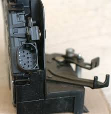 When you say the key won't lock or unlock the doors what do you mean ? Bmw E46 Door Lock Actuator