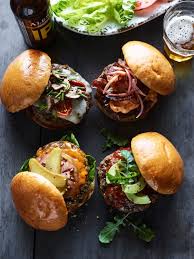 Chef Michael Mina S Secrets To The Best Burgers Ever Williams Sonoma Taste Hamburger Recipes Burger Burger Seasoning