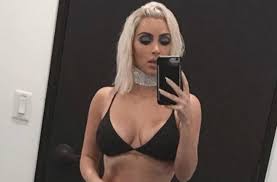 The Most Naked Kim Kardashian Instagram Selfies Of All Time