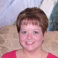 Kelly Almquist's Instagram, Twitter & Facebook