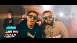 Si apoi la sfarsit de drum regreti ca nai fost om bun of of of omule. Cheloo Lumea S A Schimbat Versuri TrÄieÈte Muzica Parazitii Baieti De Oras