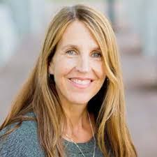 Tara Covell's Instagram, Twitter & Facebook