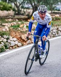 He is the son of patrick evenepoel. Mi Piace 59 Commenti 1 Relax From Races Ciclismo Top Su Instagram Remco Evenepoel Will Be At The Start Of The Giro D Italia Cycling Giro