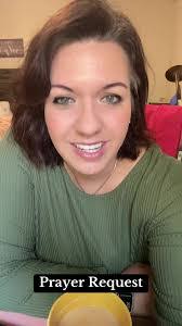 Deanna Perkins's Instagram, Twitter & Facebook