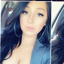 Alexis Ambriz's Instagram, Twitter & Facebook