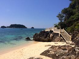 Well, we can confidently say that pulau kapas can rival any of the beaches we have seen in thailand over the years (and maybe even. Kuala Lumpur And Kapas Island Malaysia Sun And Rain Com