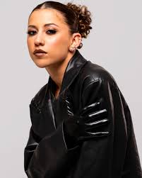 Daniela Crespo (@danielamcrespo) • Instagram photos and videos