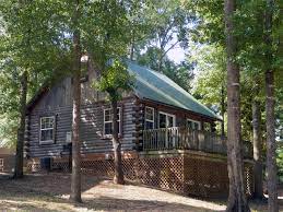 The lake is situated in the northeast corner of the piedmont region and covers both virginia and north carolina. Mississippi Cabin Rentals Mississippi Vacation Rentals Campjellystone Com