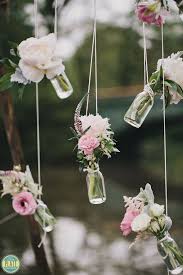 Tener menos gastos en la decoración de esta boda no quiere decir que se le debe restar elegancia y estilo a la ambientación. Nice Vintage Backyard Wedding 9 Best Photos Decoracion Boda Vintage Decoracion Bodas Cosas De Boda