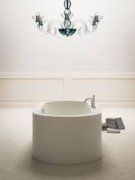 If you have finally made a decision to bring one home, a correct choice can be challenging. Freestanding Bathtubs In Bathroom Design Archi Living Com