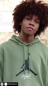 Look who we spotted! Forward actor and model