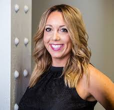 Holly Rickard's Instagram, Twitter & Facebook