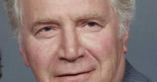 Clifford E. Reardon Jr., 90