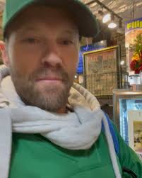 48 Hours in Philly, Part 2 (Parade Day), Early morning run to the best  place in Philly @rdgterminalmkt., 9am cheesesteak from @unclegussteaks,  delicious ube and mango ice cream from @tambayanphilly ...