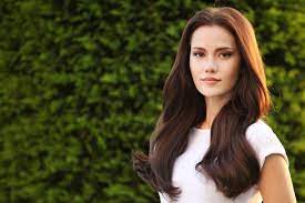 Fahriye evcen on wn network delivers the latest videos and editable pages for news & events, including entertainment, music, sports, science and more, sign up and share your playlists. Ø§Ù„Ù…Ù…Ø«Ù„Ø© Ø§Ù„ØªØ±ÙƒÙŠØ© ÙØ®Ø±ÙŠØ© Ø£ÙˆØ¬Ù† Fahriye Evcen ØªØ±ÙƒÙŠØ§ Ø§Ø¯ÙˆÙŠØª