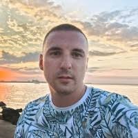 100+ profilů „Anchev“