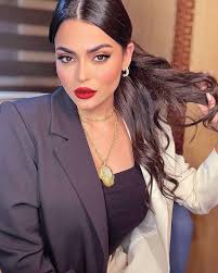 Amina Khalil in our MONA suit for Mega 💕❤️ How beautiful does  @aminakhalilofficial look in our MONA Valentine suit?! We absolutely love  Mega's ad for their new double ice cream @nestleicecreamegypt -