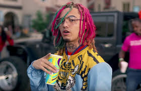 Lil Pump Is Gunning For An Oscar In His New Gucci Gang Video The Video For One Of The Catchiest Tracks Of 2017 Conc Lil Pump Trending Music Hollywood Actor