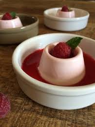 Panna Cotta Framboise Chocolat Blanc Ilovechocolat Panna Cotta Framboise Gateaux Et Desserts Cuisine Creme