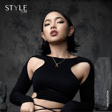 Cách mạng kỹ nghệ là nguồn gốc phát sinh tư bản hoang dã và thực dân đế quốc trên nền tảng chính thể quân chủ phong kiến đã lỗi thời, không còn hiệu quả. Chau Bui Muá»'n Biáº¿t Tinh Cach Má»™t NgÆ°á»i NhÆ° Nao Nhin Vao Gu Thá»i Trang La Cáº£m Ä'Æ°á»£c Ngay