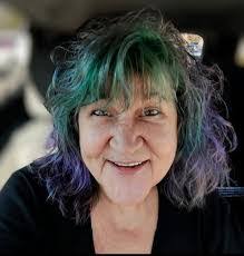 Rose Mckee's Instagram, Twitter & Facebook