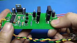 This is the best cheapest dc motor speed controller circuit that you can find on internet. Home Make 24v 30 Amperes Dc Motor Speed Controler With Schematic Pcb Gerber Files Youtube